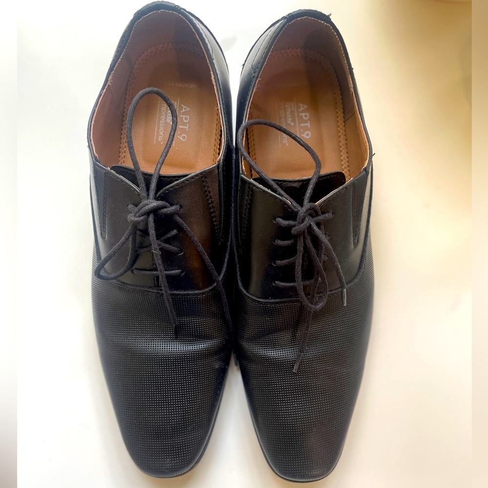 Apt.9 Dress Shoes
